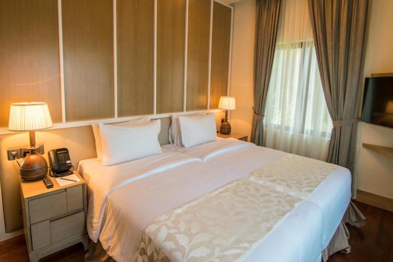 Royale Chulan Cherating Chalet Bagian luar foto