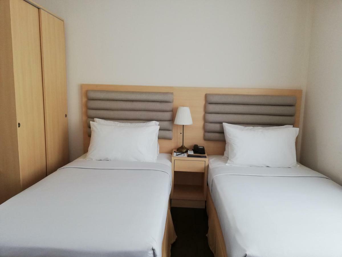Royale Chulan Cherating Chalet Bagian luar foto