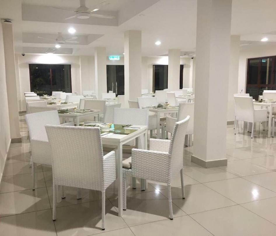 Royale Chulan Cherating Chalet Bagian luar foto